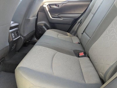 2021 Toyota RAV4 XLE FWD (GS)