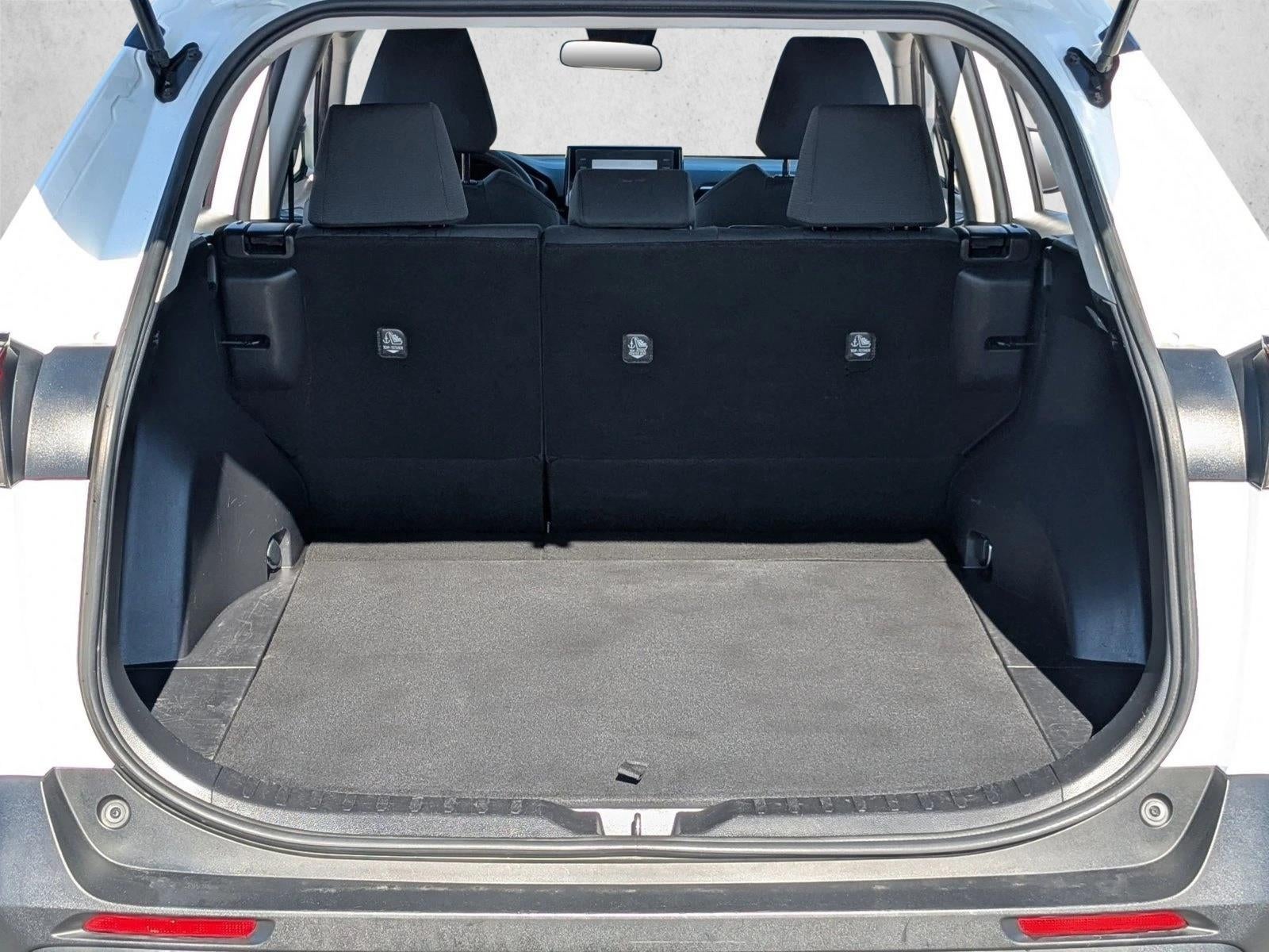 2021 Toyota RAV4 XLE FWD (GS)