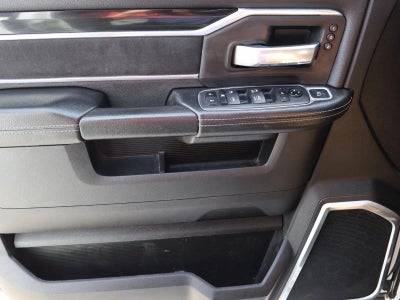 2020 RAM 2500 Laramie 4x4 Crew Cab 6'4" Box