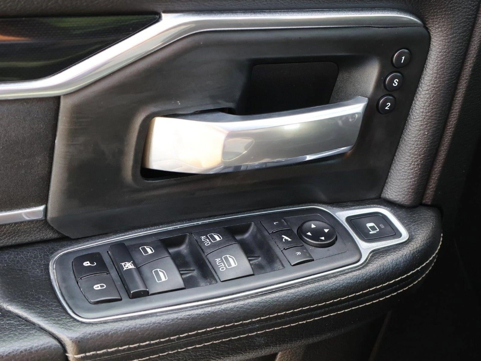 2020 RAM 2500 Laramie 4x4 Crew Cab 6'4" Box