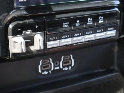 2020 RAM 2500 Laramie 4x4 Crew Cab 6'4" Box