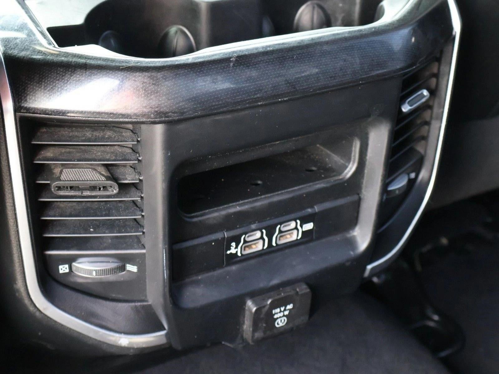 2020 RAM 2500 Laramie 4x4 Crew Cab 6'4" Box