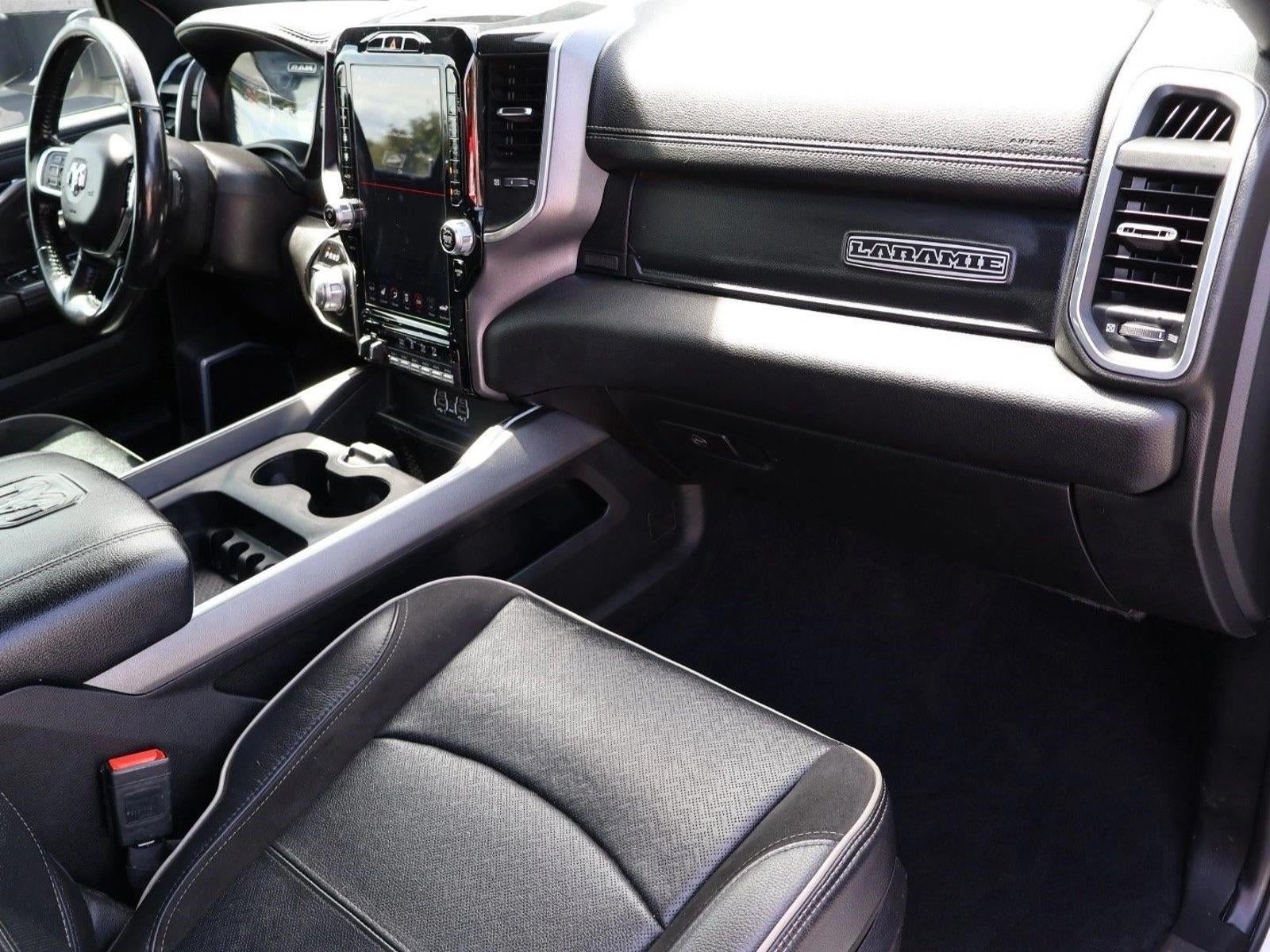 2020 RAM 2500 Laramie 4x4 Crew Cab 6'4" Box