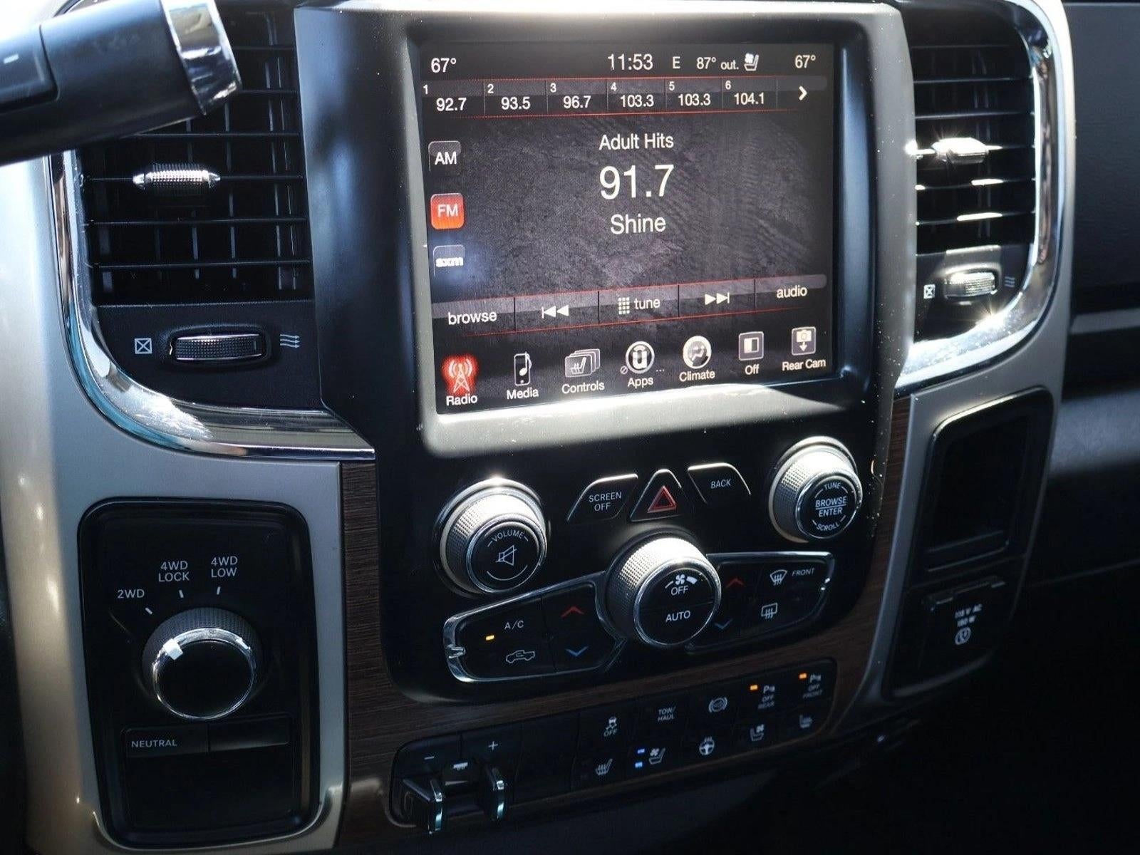 2017 RAM 2500 Laramie 4x4 Crew Cab 6'4" Box