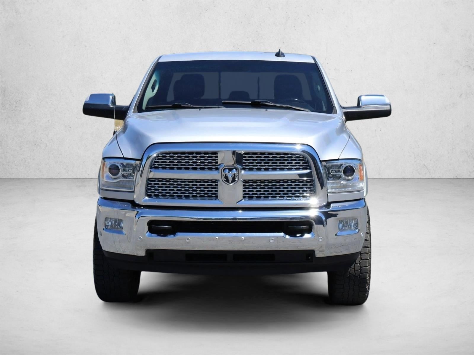 2017 RAM 2500 Laramie 4x4 Crew Cab 6'4" Box