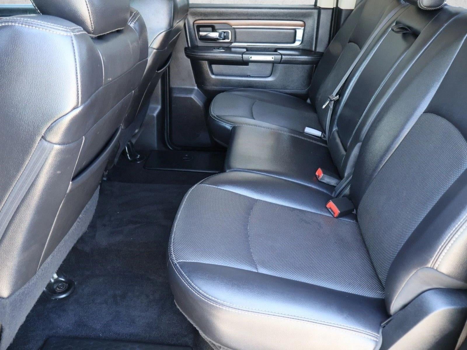 2017 RAM 2500 Laramie 4x4 Crew Cab 6'4" Box