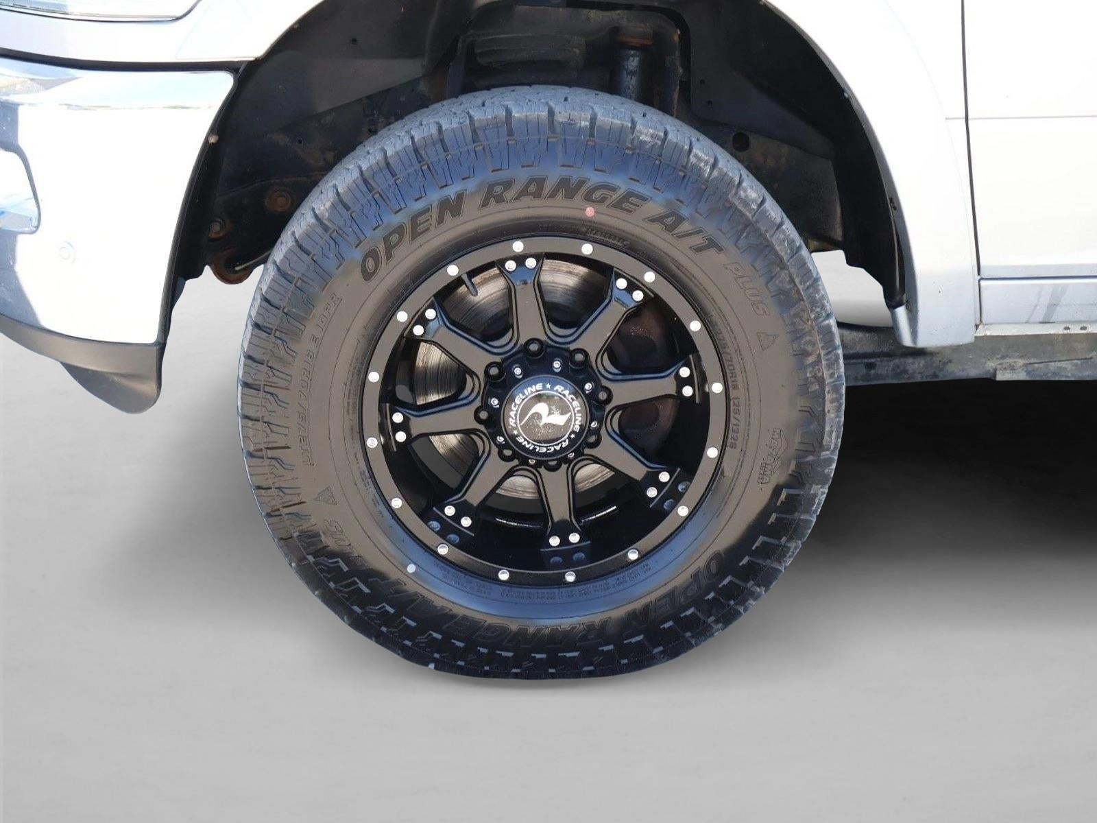 2017 RAM 2500 Laramie 4x4 Crew Cab 6'4" Box