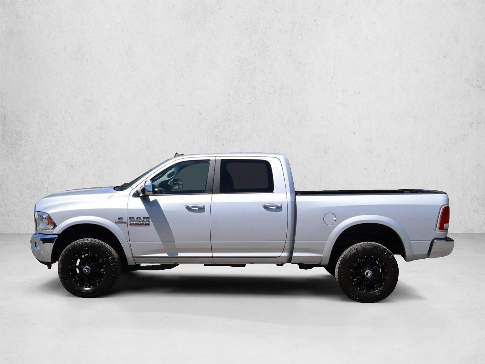 2017 RAM 2500 Laramie 4x4 Crew Cab 6'4" Box