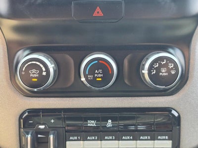 2021 RAM 2500 Tradesman 4x4 Crew Cab 8' Box