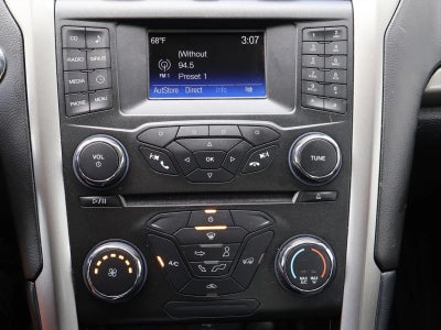 2017 Ford Fusion SE FWD
