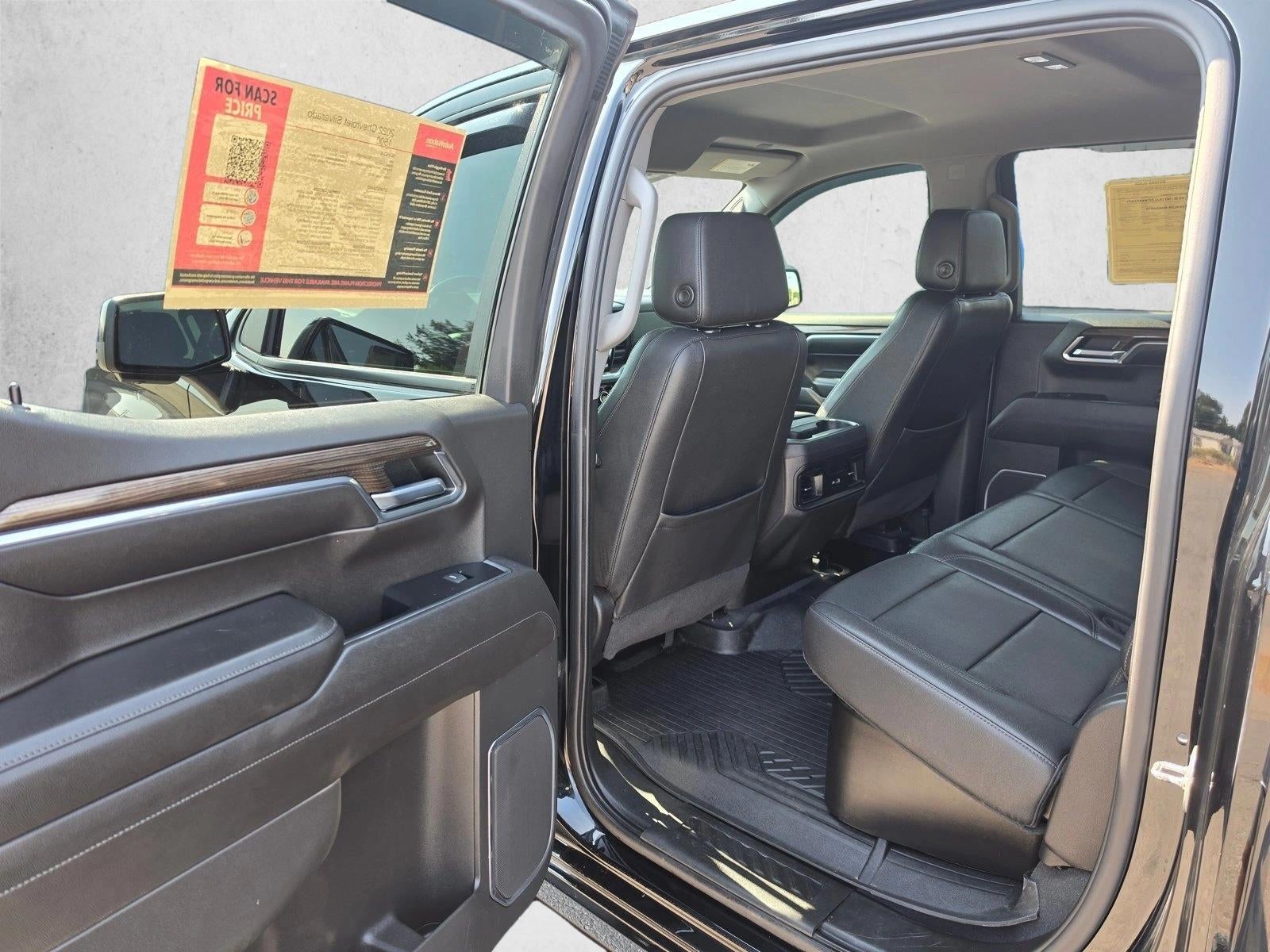 2022 Chevrolet Silverado 1500 Crew Cab Standard Box 4-Wheel Drive LT Trail Boss