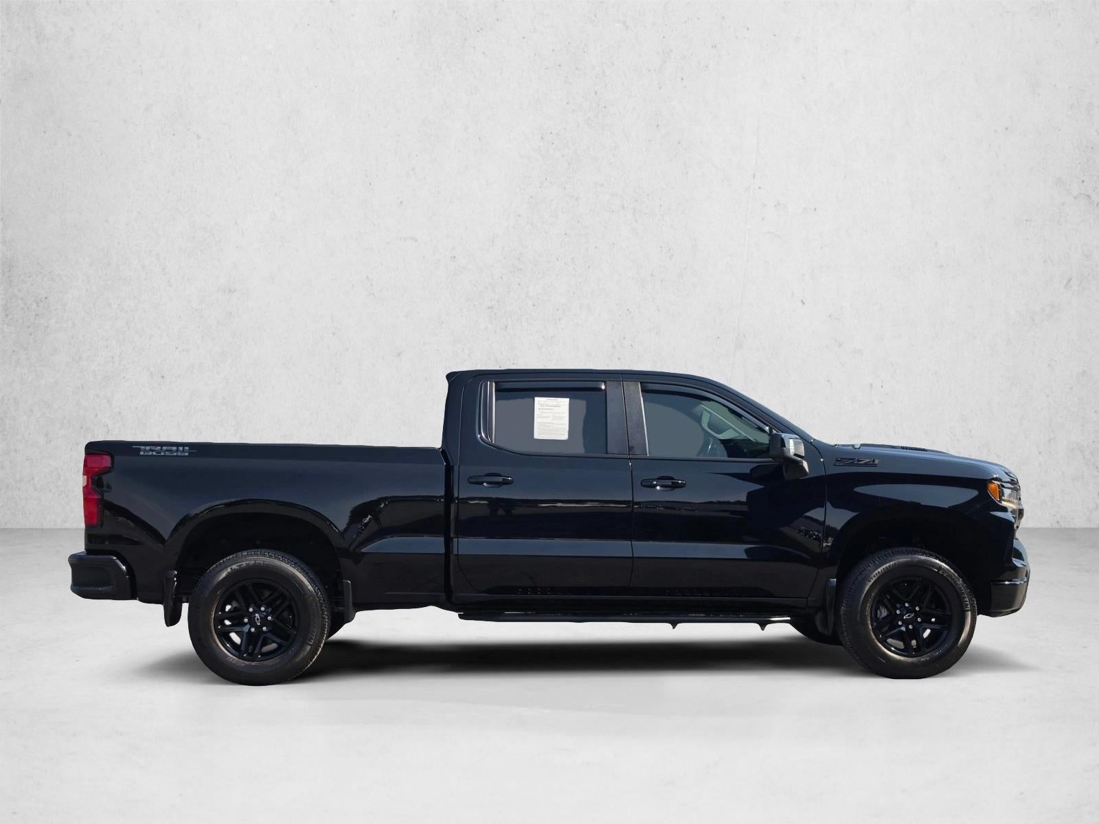 2022 Chevrolet Silverado 1500 Crew Cab Standard Box 4-Wheel Drive LT Trail Boss