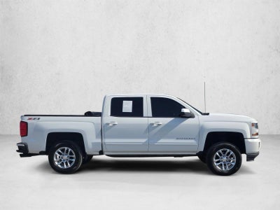 2017 Chevrolet Silverado 1500 Crew Cab Short Box 4-Wheel Drive LT Z71