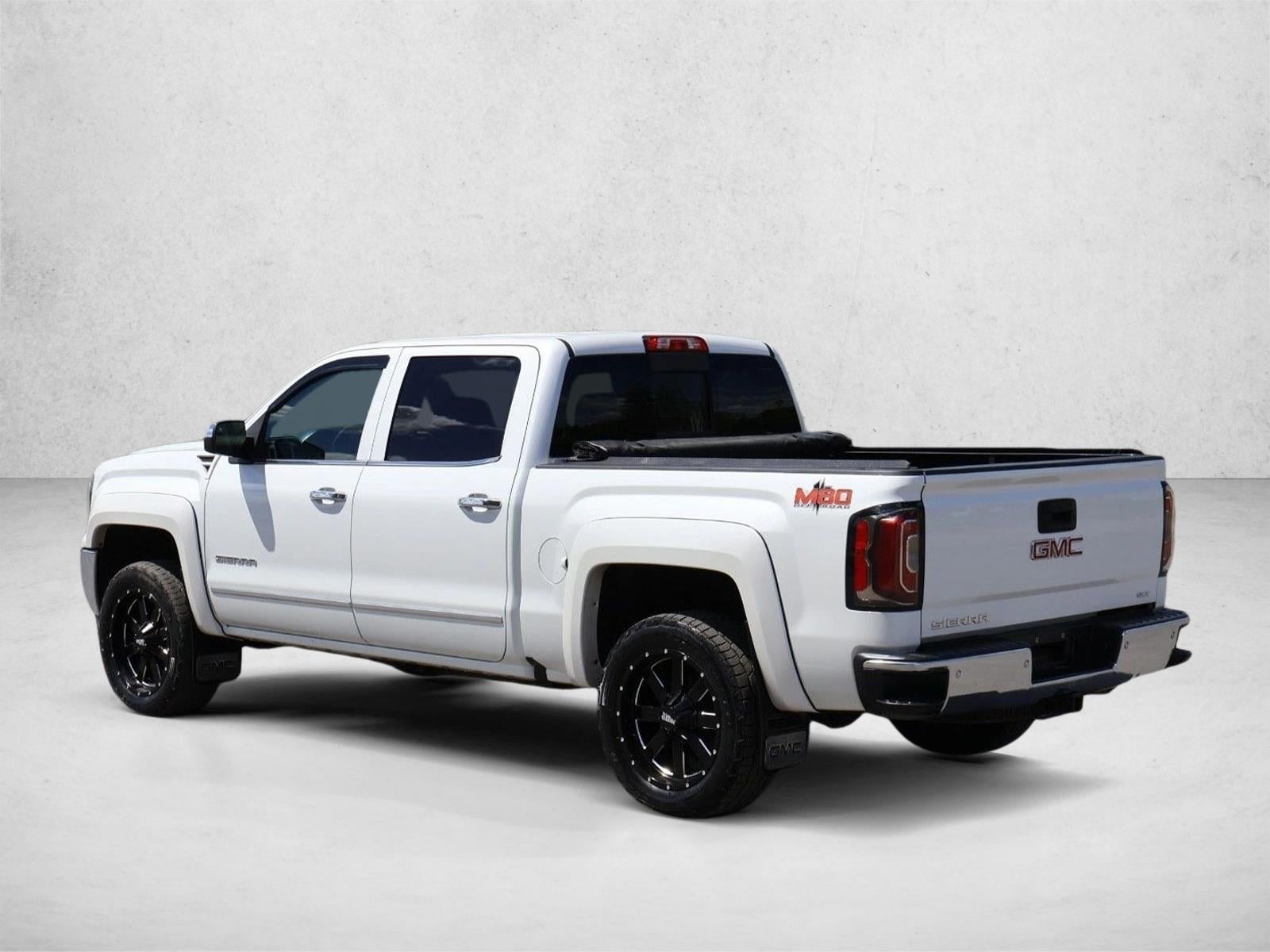 2016 GMC Sierra 1500 Crew Cab Short Box 4-Wheel Drive SLT