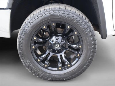 2014 GMC Sierra 1500 Crew Cab Short Box 4-Wheel Drive SLT