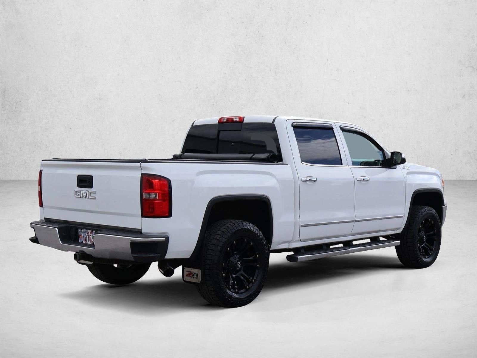 2014 GMC Sierra 1500 Crew Cab Short Box 4-Wheel Drive SLT