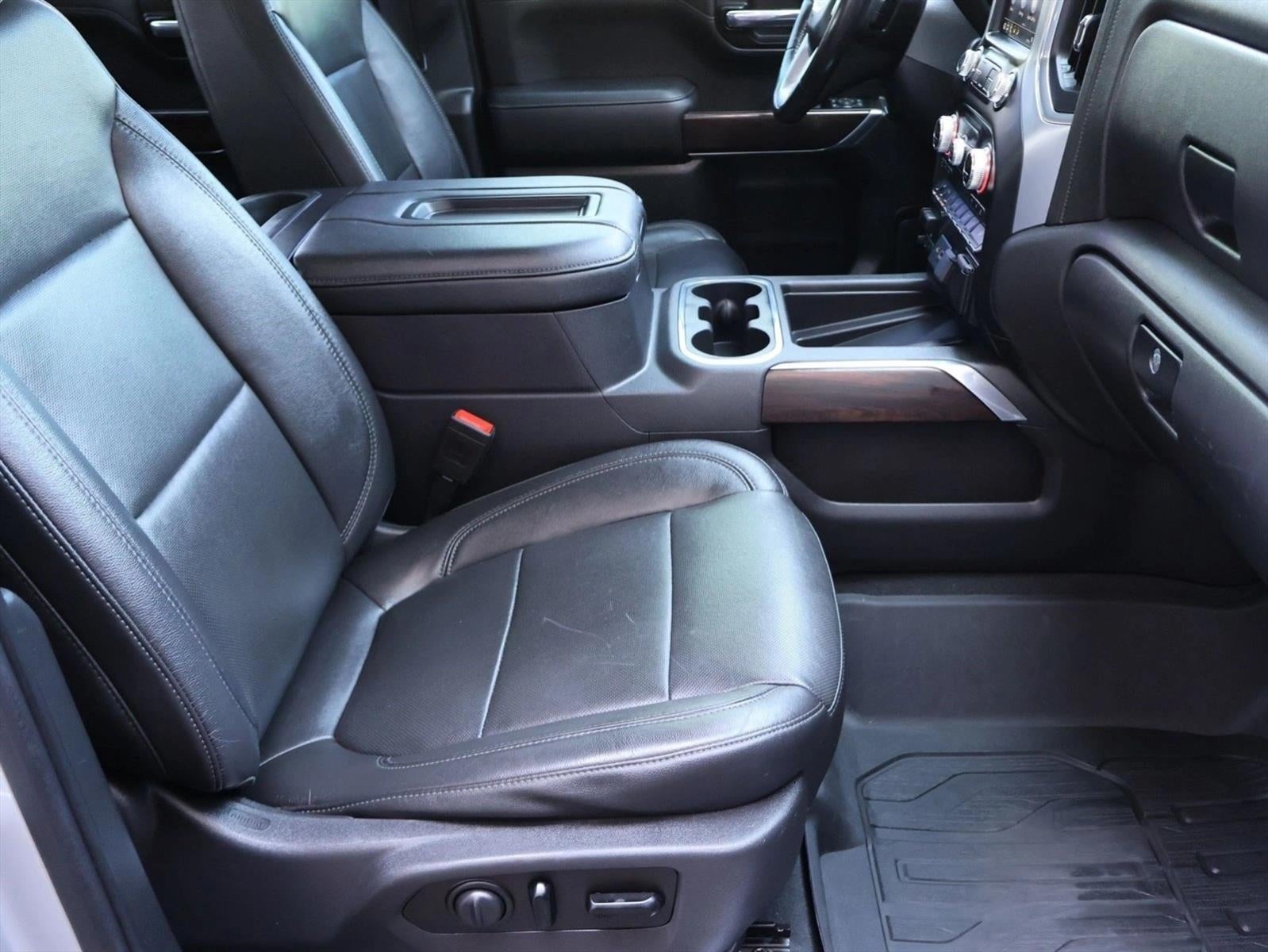 2019 GMC Sierra 1500 Crew Cab Short Box 4-Wheel Drive SLT