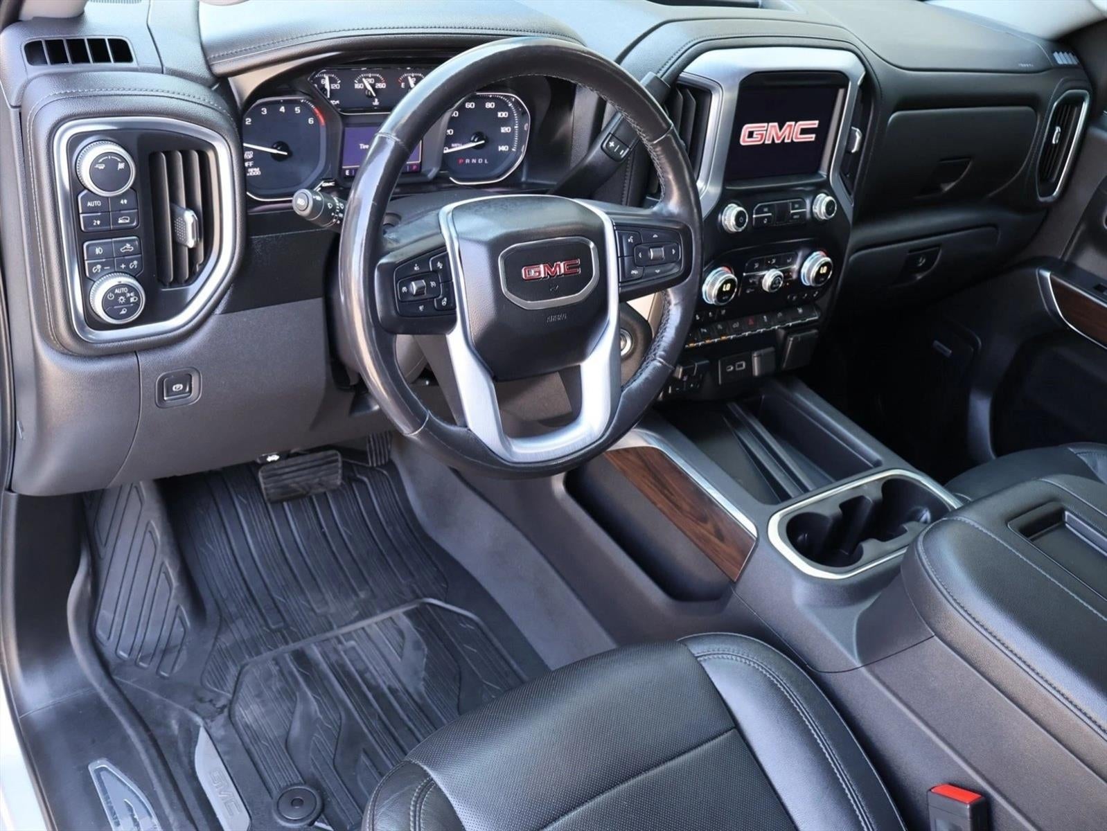 2019 GMC Sierra 1500 Crew Cab Short Box 4-Wheel Drive SLT
