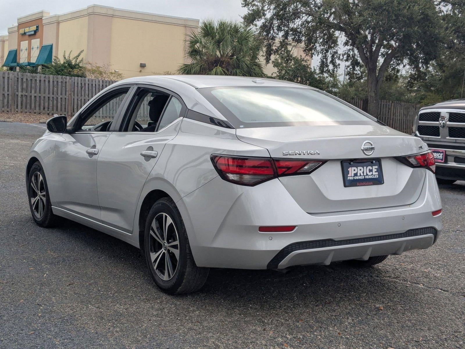 2023 Nissan Sentra SV CVT