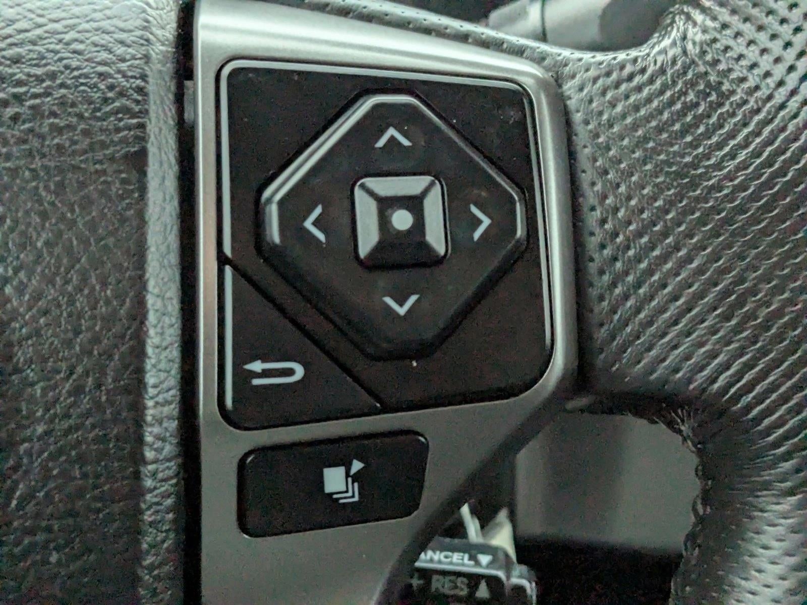 2021 Toyota Tacoma 2WD 2WD SR5 Double Cab 5' Bed V6 AT (Natl)