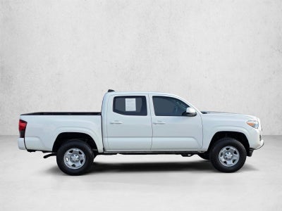 2022 Toyota Tacoma 4WD 4WD SR Double Cab 5' Bed V6 AT (Natl)