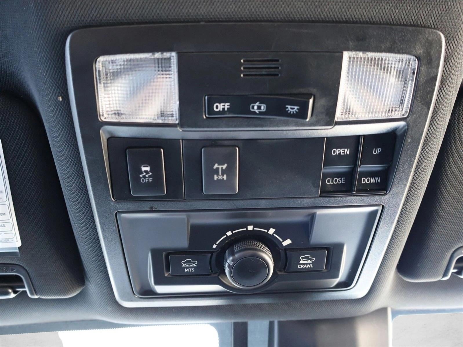 2019 Toyota Tacoma 4WD 4WD TRD Off Road Double Cab 5' Bed V6 AT (Natl)