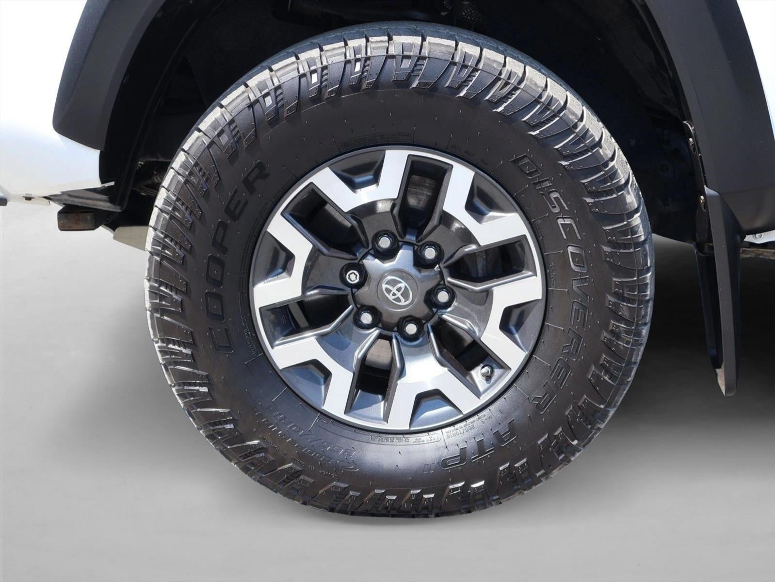 2019 Toyota Tacoma 4WD 4WD TRD Off Road Double Cab 5' Bed V6 AT (Natl)