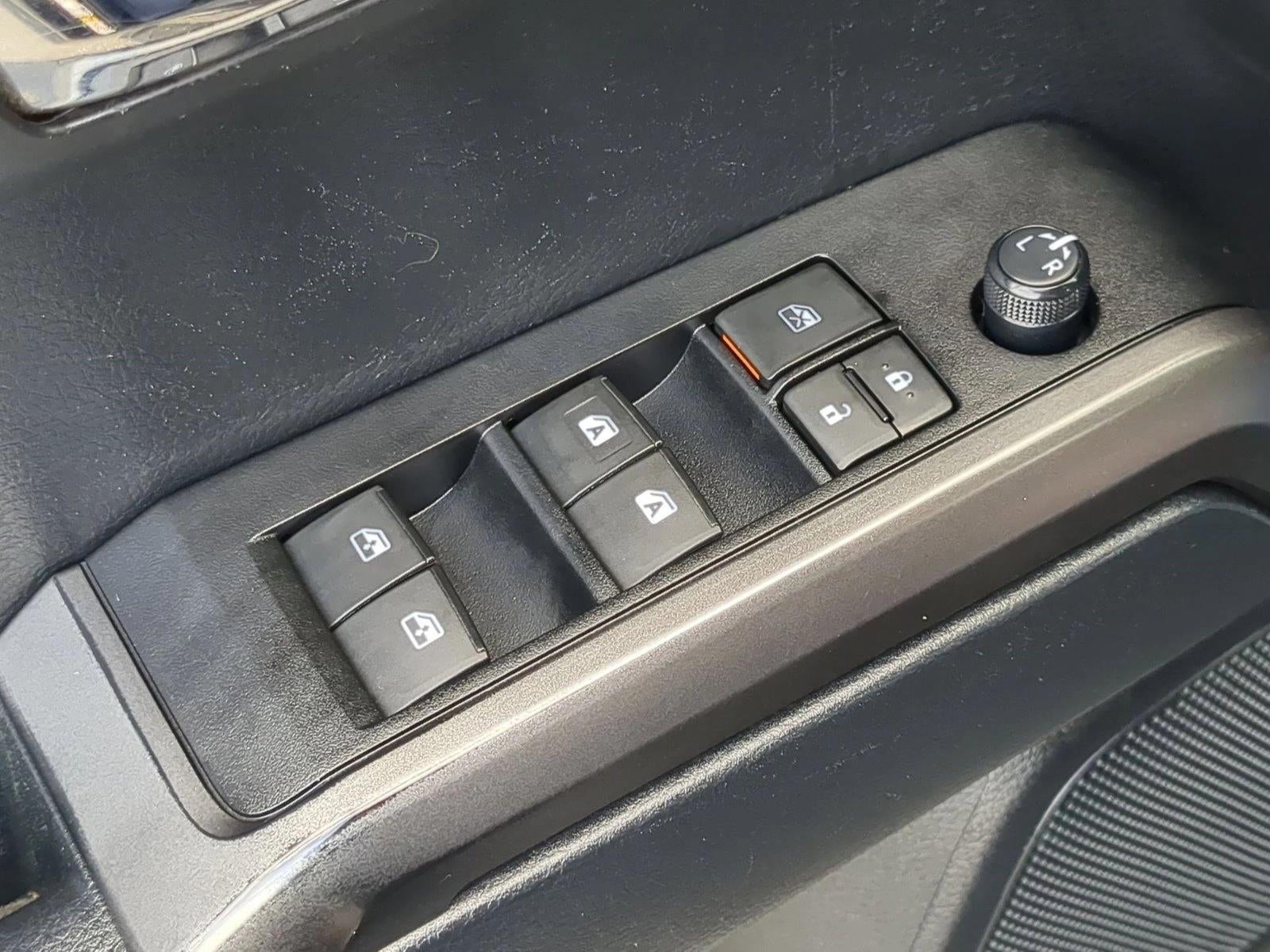 2019 Toyota Tacoma 4WD 4WD TRD Off Road Double Cab 6' Bed V6 AT (Natl)