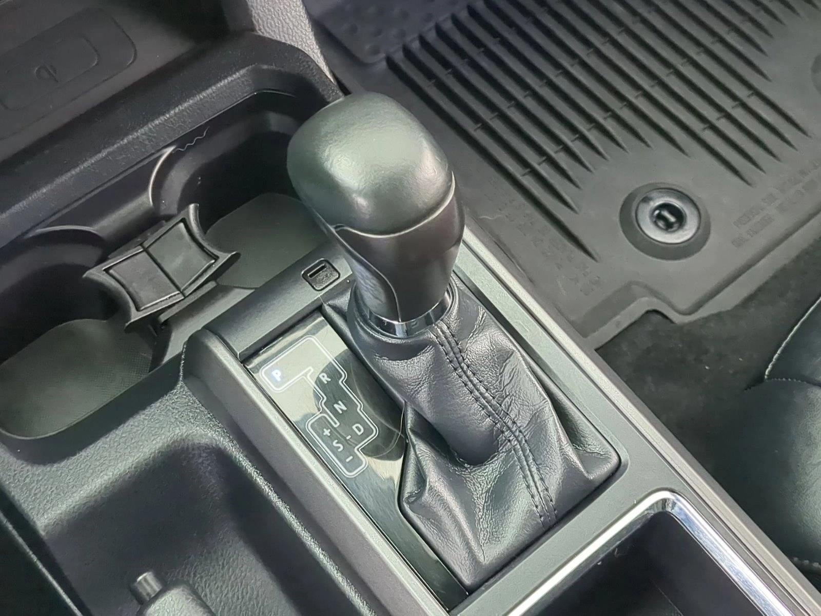 2019 Toyota Tacoma 4WD 4WD TRD Off Road Double Cab 6' Bed V6 AT (Natl)