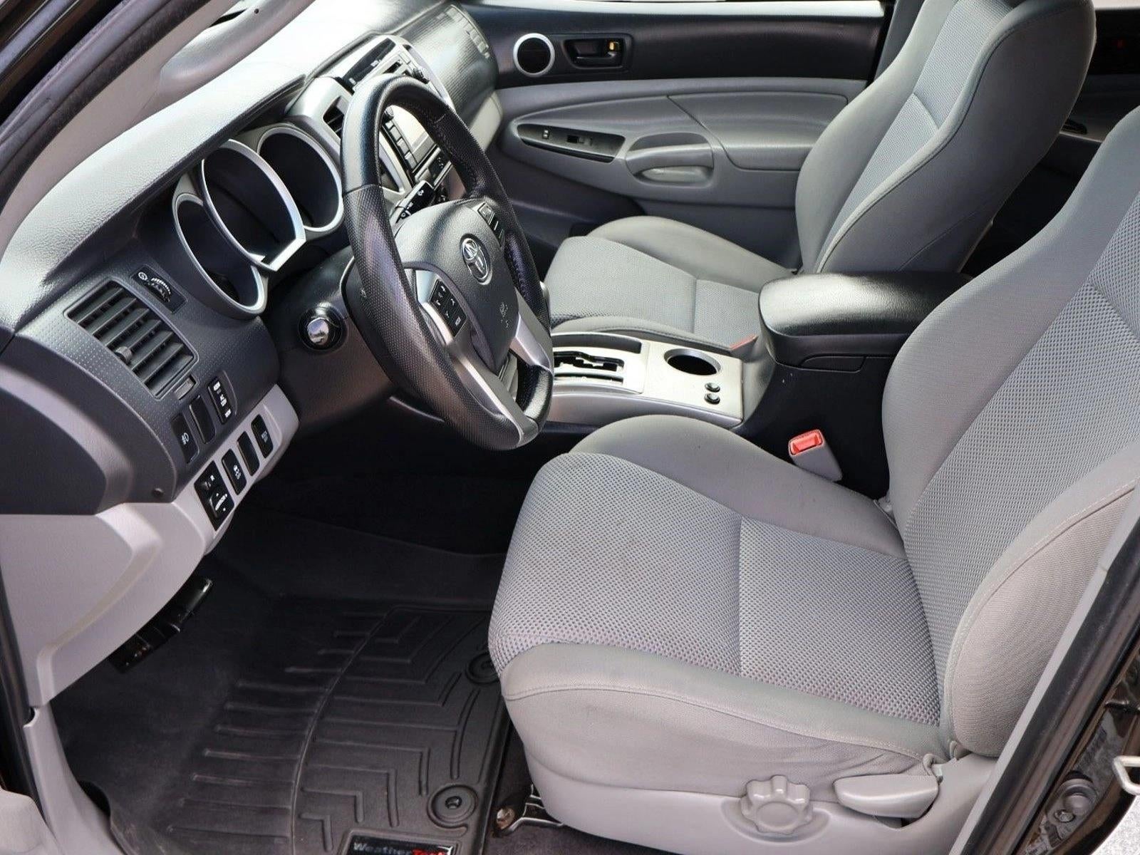 2013 Toyota Tacoma 4WD Double Cab Short Bed V6 Automatic (Natl)