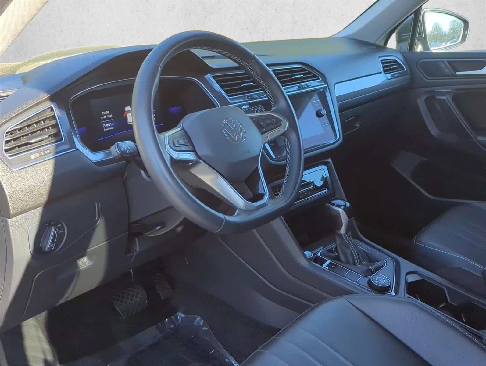 2022 Volkswagen Tiguan 2.0T SE 4MOTION