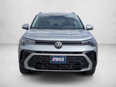 2025 Volkswagen Taos SE 4MOTION