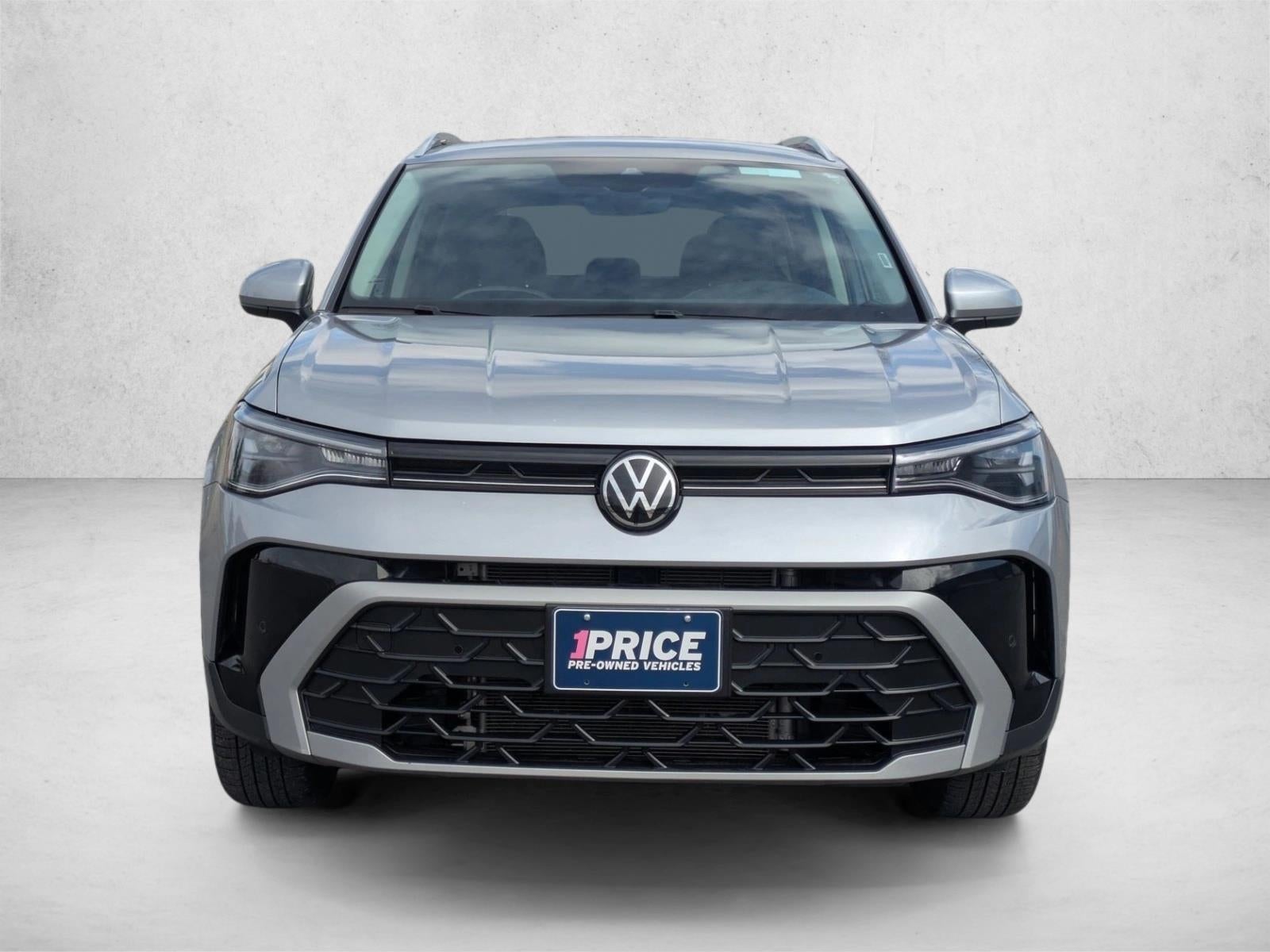 2025 Volkswagen Taos SE 4MOTION