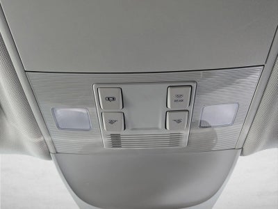 2025 Volkswagen Taos SE 4MOTION
