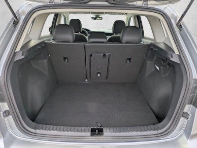 2025 Volkswagen Taos SE 4MOTION
