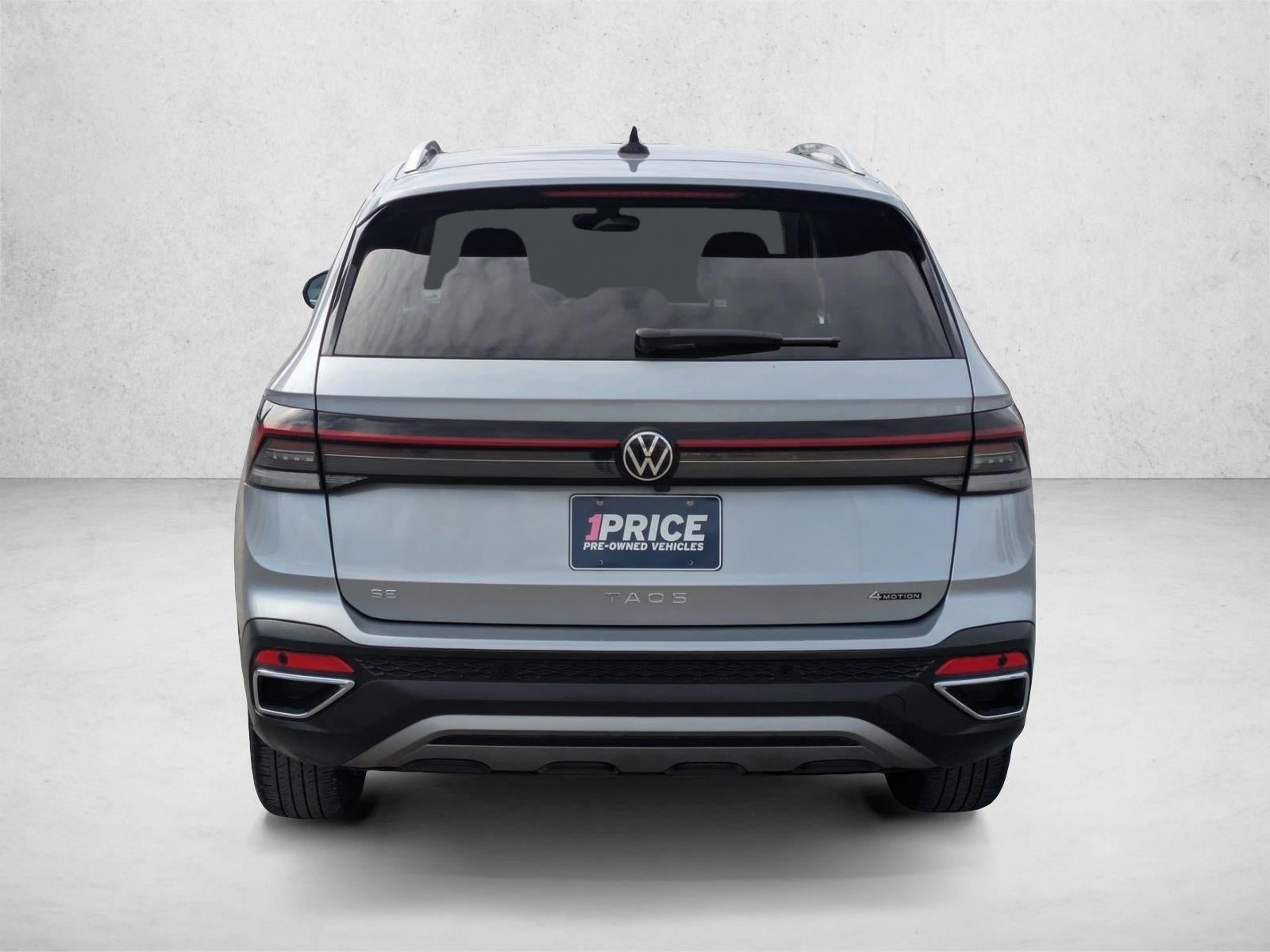 2025 Volkswagen Taos SE 4MOTION