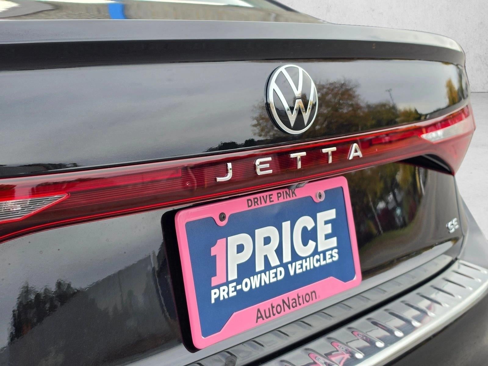 2025 Volkswagen Jetta SE Auto