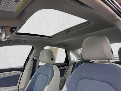 2025 Volkswagen Jetta SE Auto