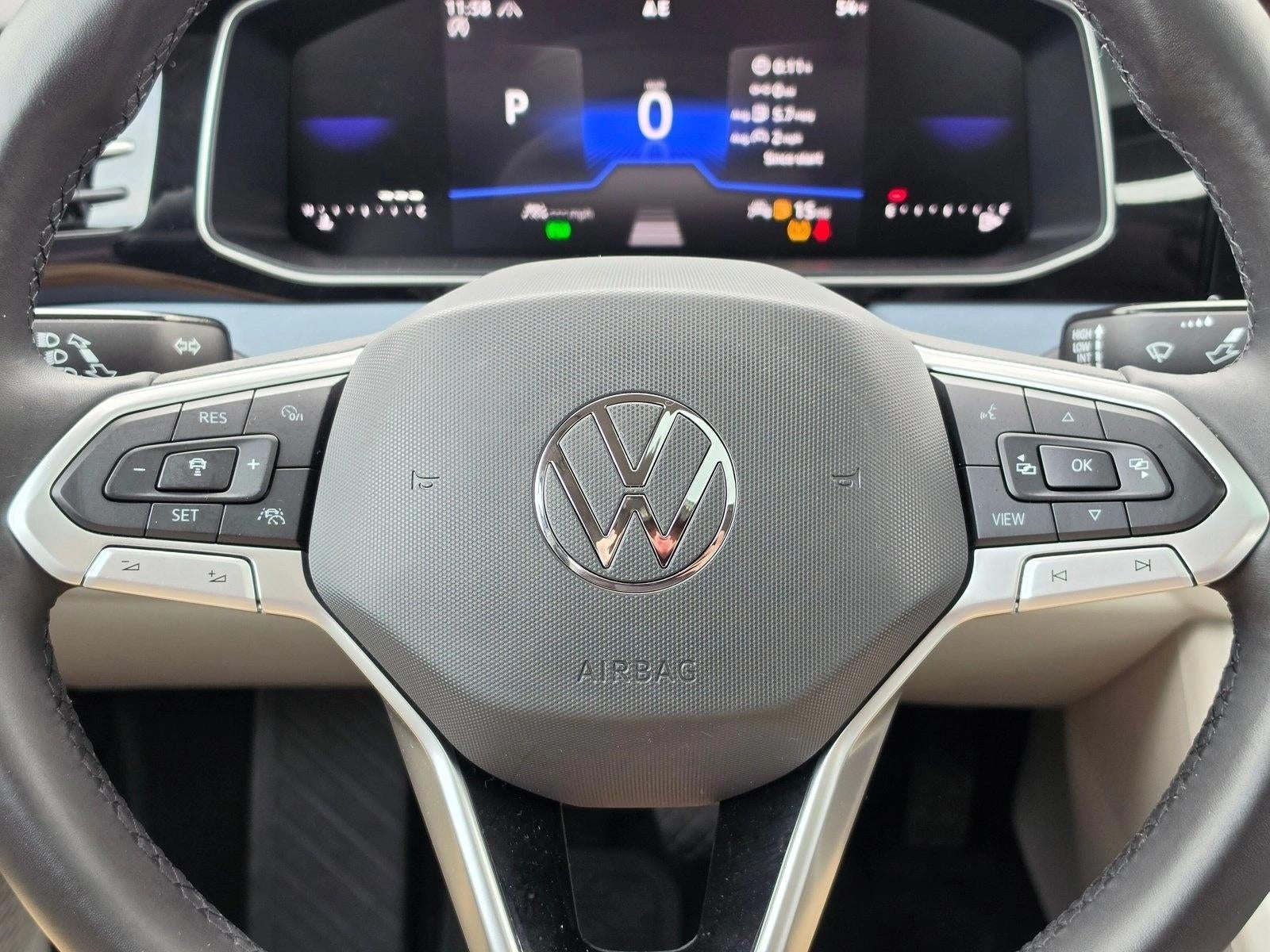 2025 Volkswagen Jetta SE Auto