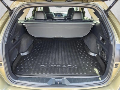 2022 Subaru Outback Limited CVT