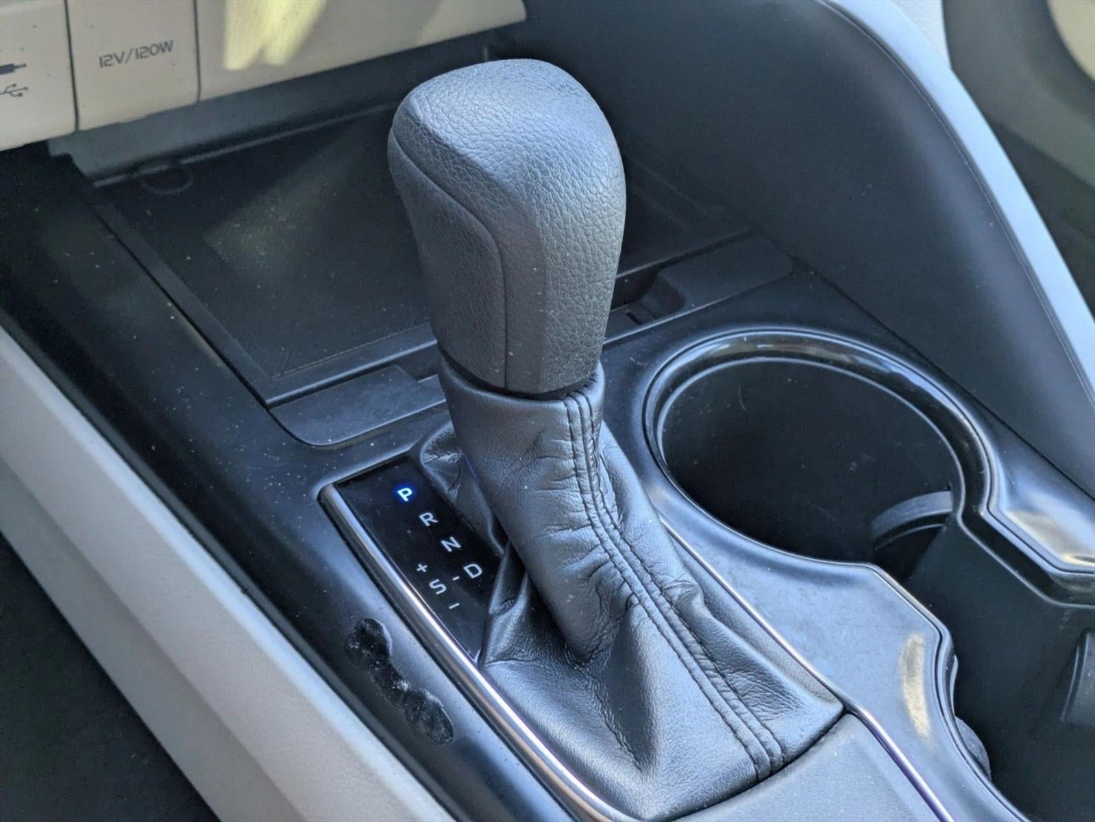 2019 Toyota Camry LE Auto (Natl)