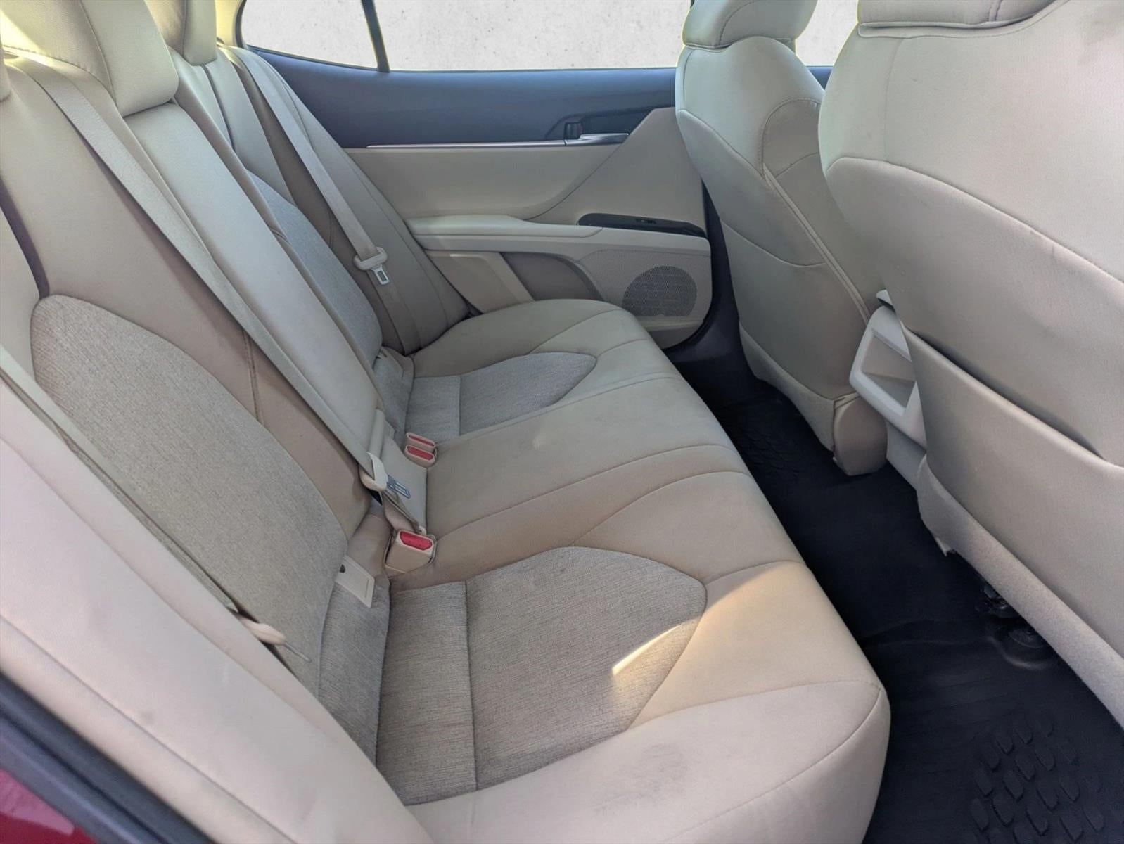 2019 Toyota Camry LE Auto (Natl)