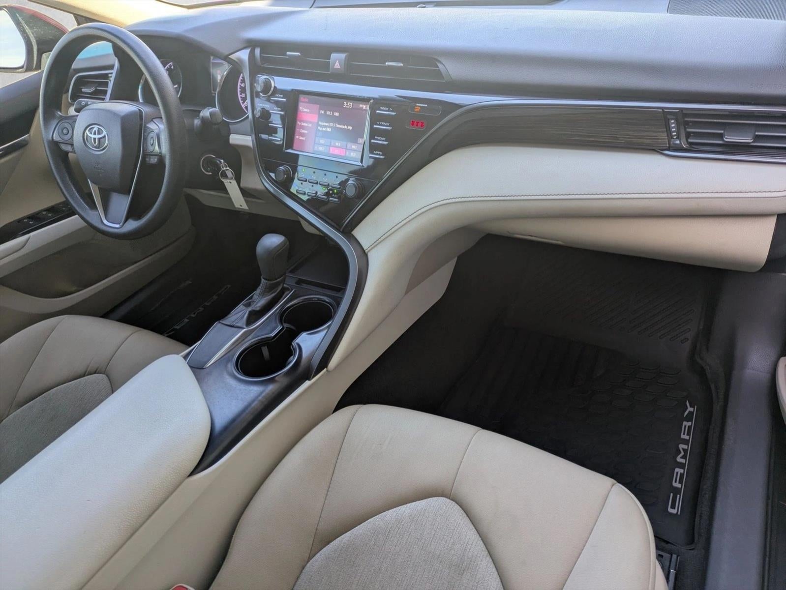 2019 Toyota Camry LE Auto (Natl)