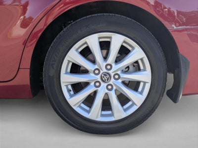 2019 Toyota Camry LE Auto (Natl)