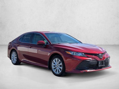2019 Toyota Camry LE Auto (Natl)