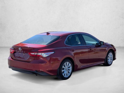 2019 Toyota Camry LE Auto (Natl)