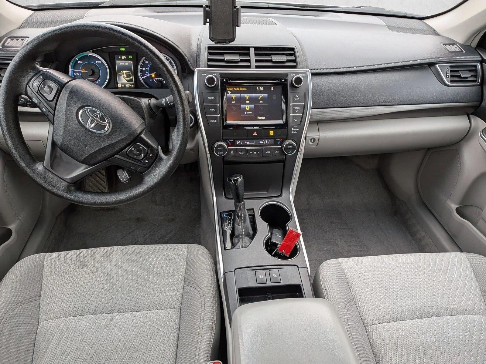 2017 Toyota Camry Hybrid LE CVT (Natl)