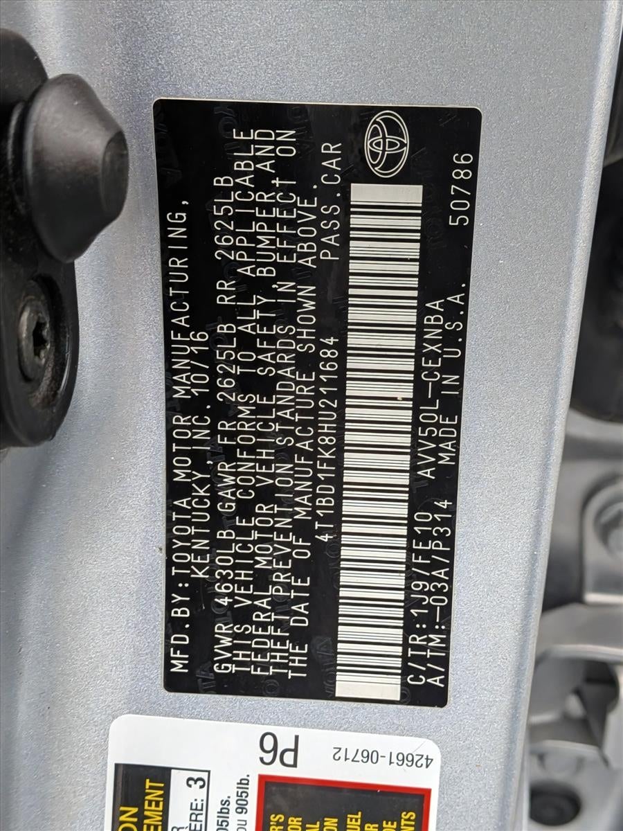 2017 Toyota Camry Hybrid LE CVT (Natl)