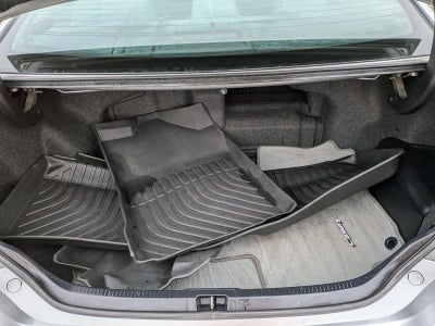 2017 Toyota Camry Hybrid LE CVT (Natl)