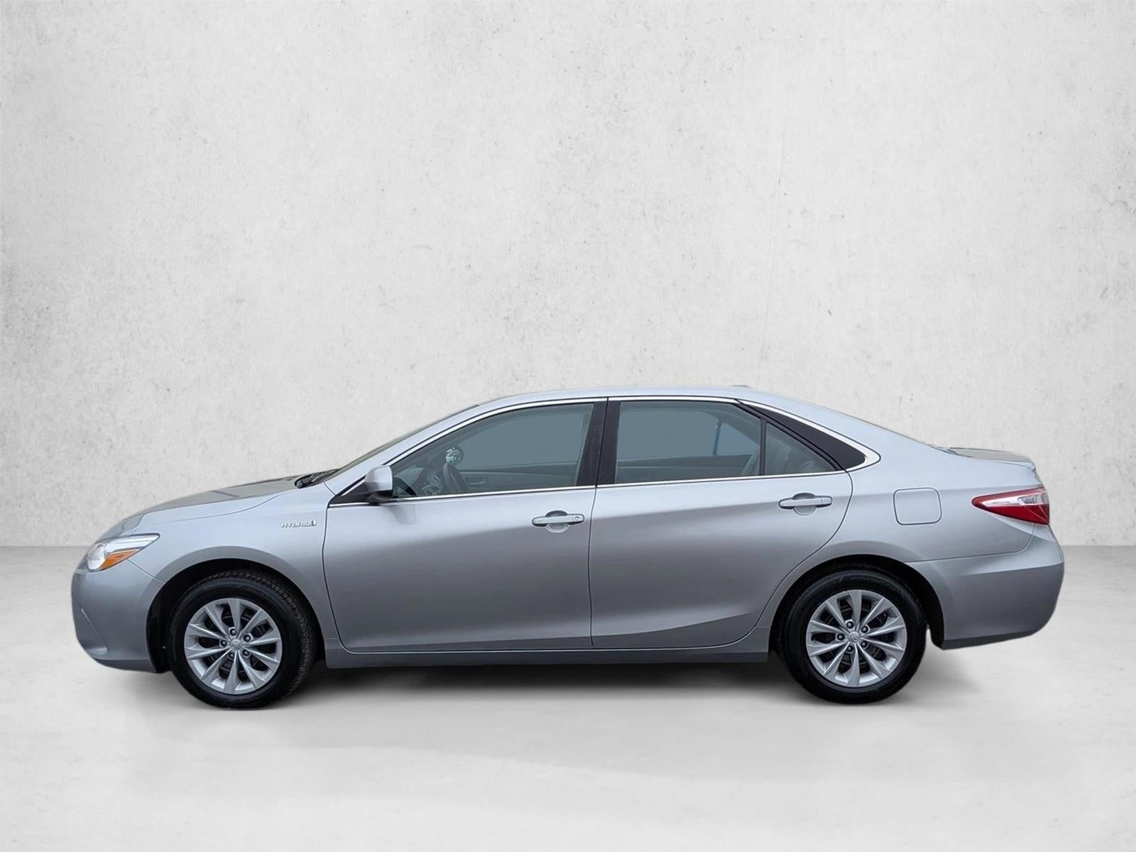 2017 Toyota Camry Hybrid LE CVT (Natl)